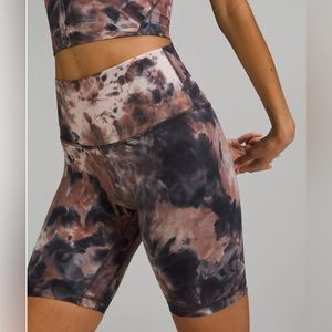 Lululemon Align 8” Biker Size 8, NWT